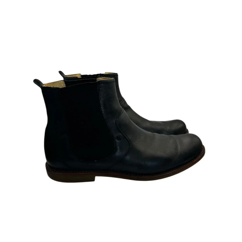 UGG Stevenson Chelsea Boots Mens 11.5 Black Leather Slip On Ankle Dress Casual